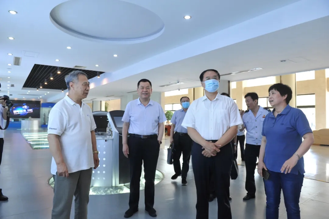 647.webp.jpg 647.webp.jpg