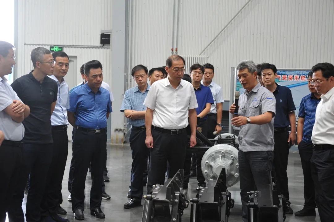 692.webp.jpg 692.webp.jpg